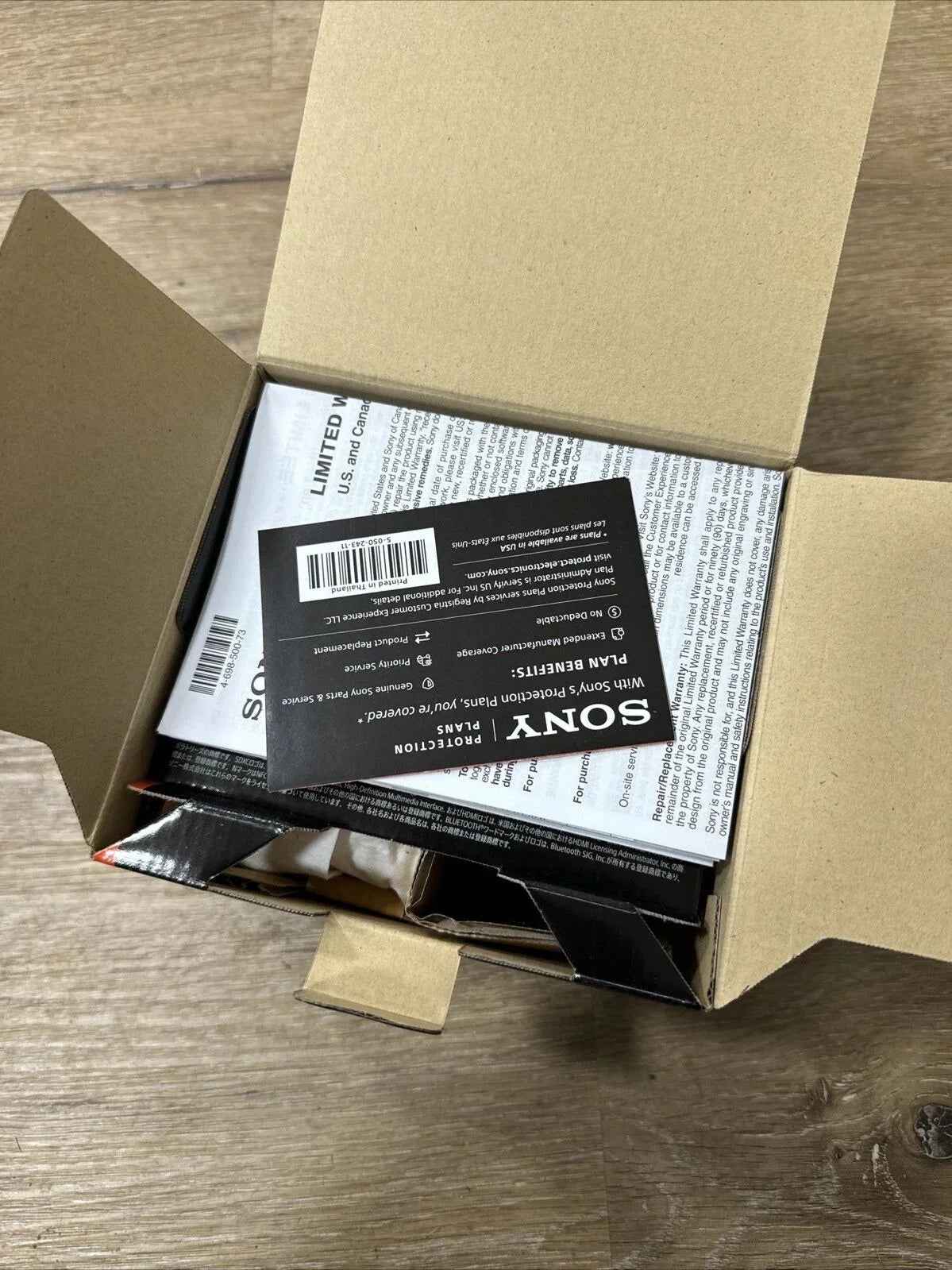 Sony Alpha a6400 24.2MP Mirrorless Camera with 16-50mm Lens - Black - Lucycamera