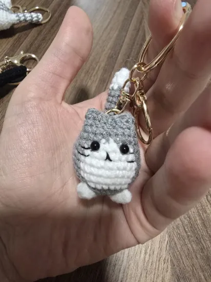 Picture of Handmade Crochet Cat Keychain – Woven Cotton Cat Keyring in Assorted Colors