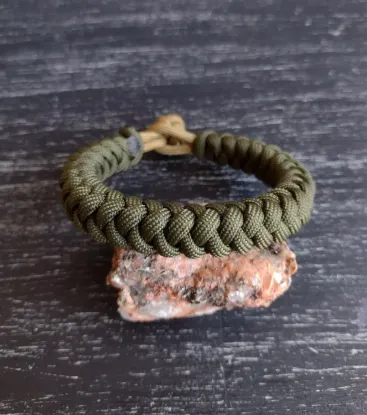 Picture of Handmade Round Braid Paracord Bracelet Survival Style